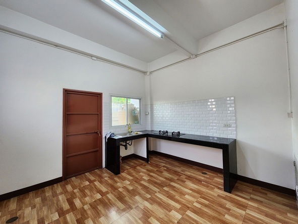 picture FOR RENT COMMERCIAL BUILDING PROPERTY 13000 BAHT per MONTH - 6/8