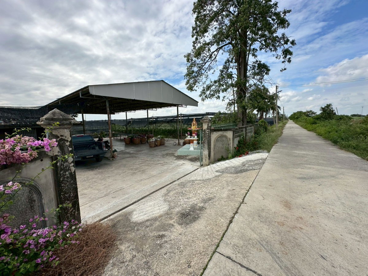 picture Land For Sale 73,104 SQ.M In Nakhon Pathom , Bang Len district - 5/9