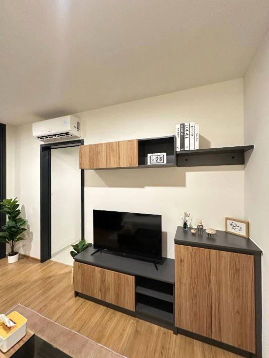 picture FOR RENT THE LINE VIBE, Beautiful Room, Near BTS Ha Yaek Lat Phrao, with Shuttle Service from Building Entrance to Project Entrance. RW007227 - 4/17