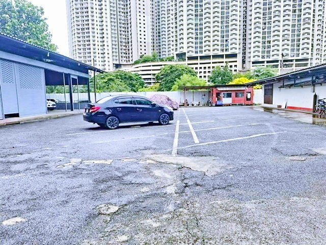 picture Rama 3-Yannawa intersection Bhumibol Bridge warehouse for rent 50 sq.wa. 200 sq.m. Chao Phraya River - 5/8