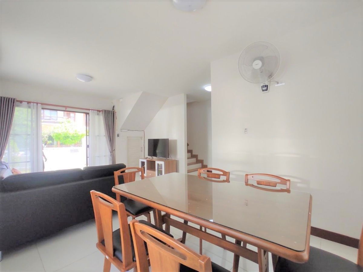 picture A house two storeys for rent with 3 bedrooms,2 toilets and 1 kitchen. - 7/28