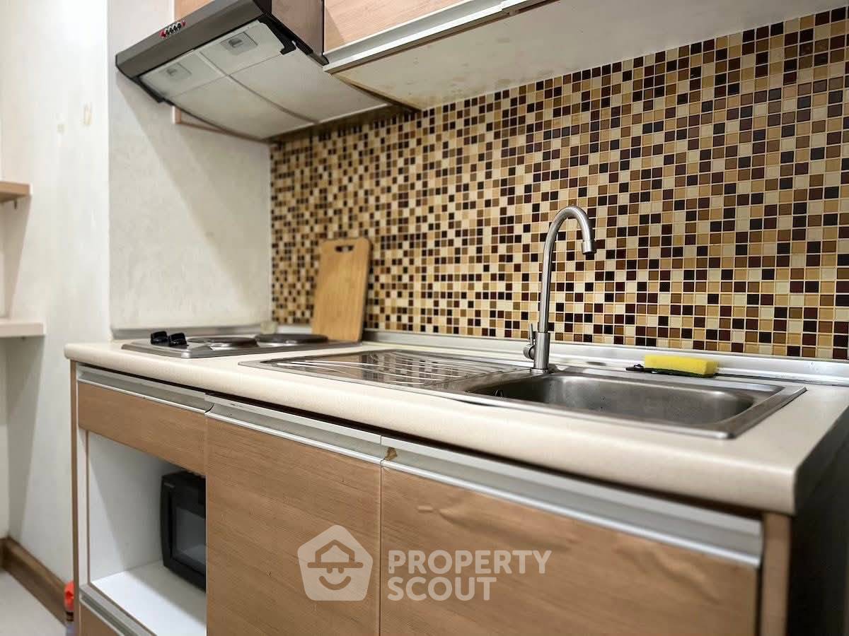 picture 1-BR Condo at Le Luk Condominium near BTS Phra Khanong (ID 2448810) - 18/21