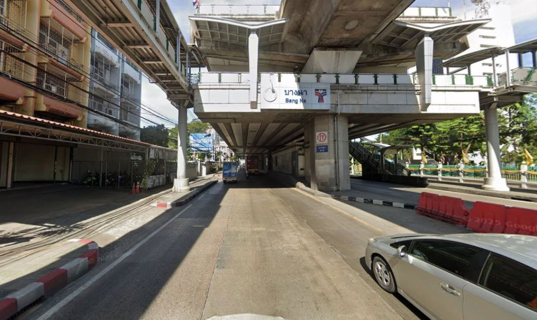 รูป ขายที่ดินพร้อมบ้าน ถนนบางนาตราดติดไบเทคบางนา - รูปที่ 3/4