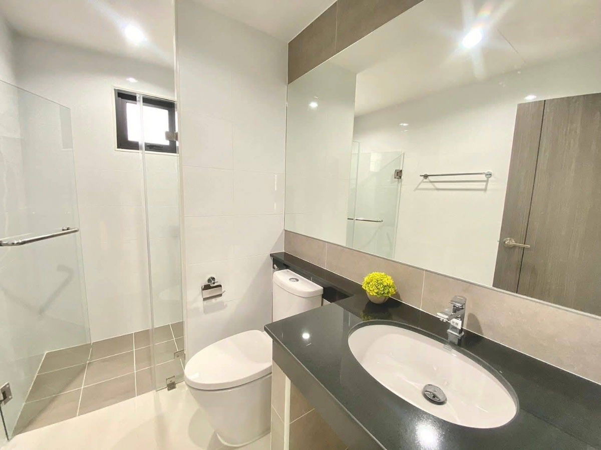 รูป ให้เช่าบ้าน กาญจน์กนก 12 เฟส 3 ฟอร์นิเจอร์ & เครื่องใช้ไฟฟ้าครบ ใกล้โรงเรียนนานาชาติหลายแห่่ง T.0946511456 - รูปที่ 13/13