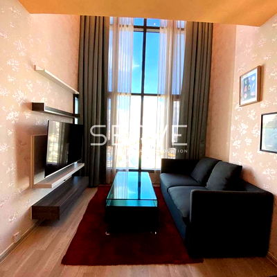 ขายคอนโด : Duplex 1 Bed Large Unit in Huai Khwang Area  MRT Huai Khwang 120 m.  For Sale-Centric Ratchada Huai Khwang