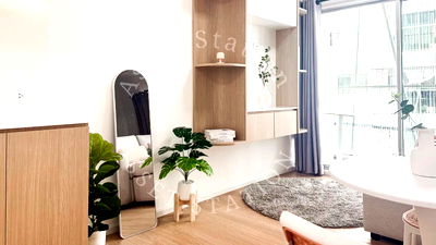 Condos for sale MRT Phra Ram 9 : Urgent sale: A Space Asoke–Ratchada, minimally decorated room, next to MRT Rama 9