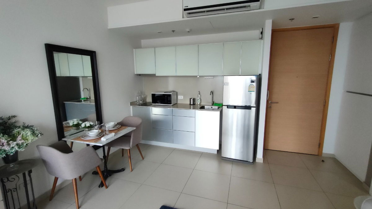 picture For rent The Lofts Ekkamai  🔴🔴 - 7/10