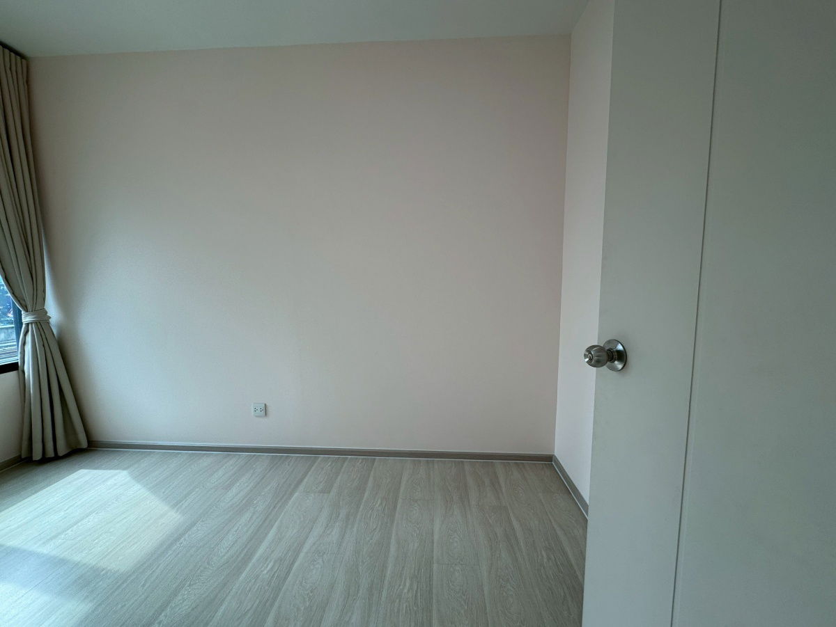 รูป ลงทุนหรืออยู่เองก็คุ้ม! Life Asoke 2 ห้องนอน ใกล้รถไฟฟ้า - รูปที่ 7/12