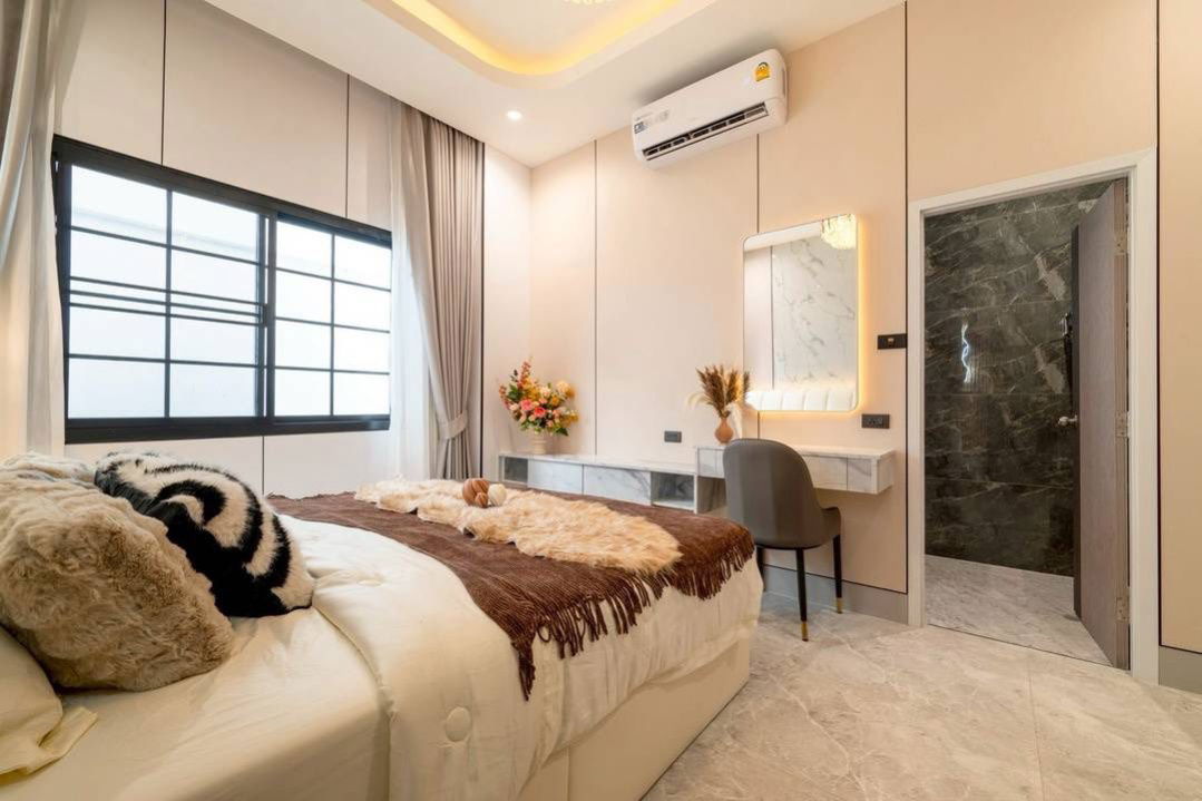 picture Pool Villa in a safe and secure village that is located near The Million Years Stone Park and near The Express Way - 12/20