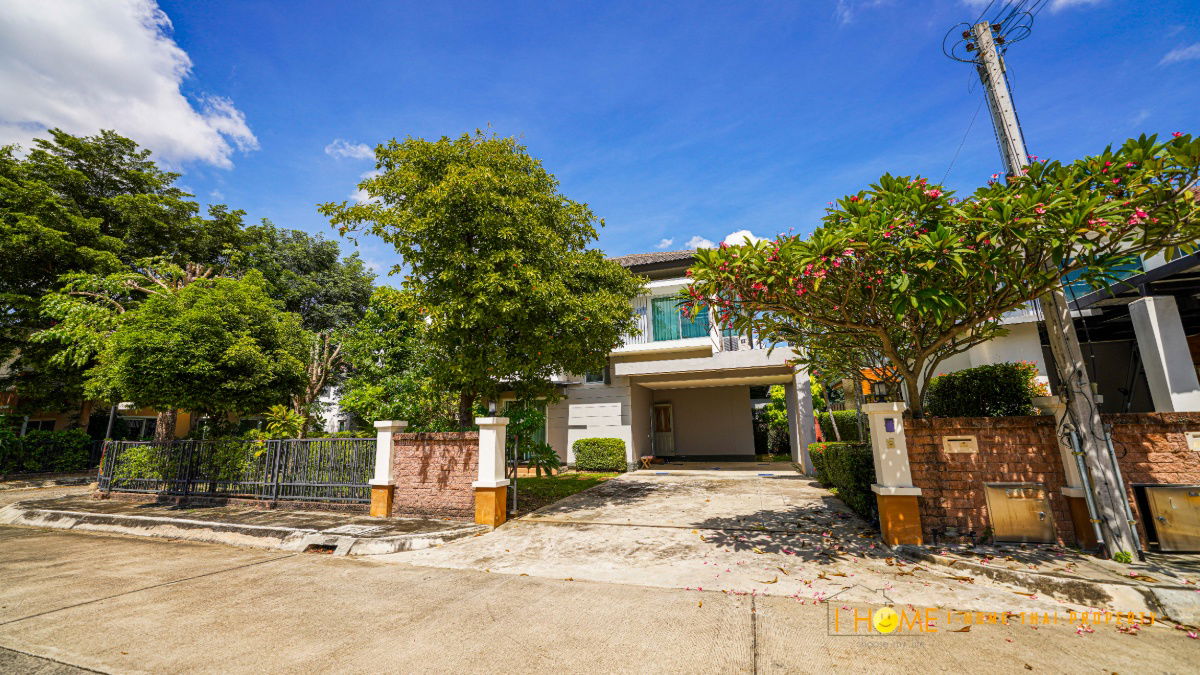 picture A house 2 storey for rent with 3 bedrooms,3 toilets and 1 kitchen. - 1/23