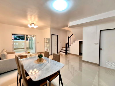 ขายบ้านแฝด : บ้านแฝดหลังใหญ่ พฤกษา 30/1 ต่อเติมครบ ฟังก์ชันพร้อมอยู่ ใกล้รถไฟฟ้า MRT คลองบางไผ่ และ Central Westgate ราคาเพียง 2.79 ล้าน ฟรีโอน‼️