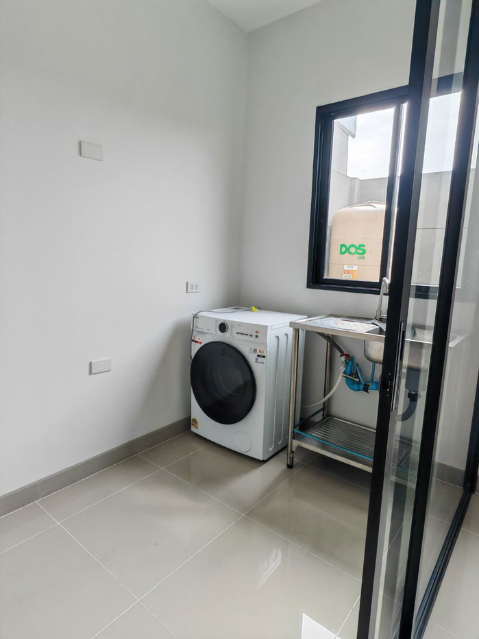 รูป เช่าทาวน์โฮม 3 ชั้น ใกล้ BTS สายหยุด โครงการ Premium Place พหลโยธิน รามอินทรา - รูปที่ 8/11