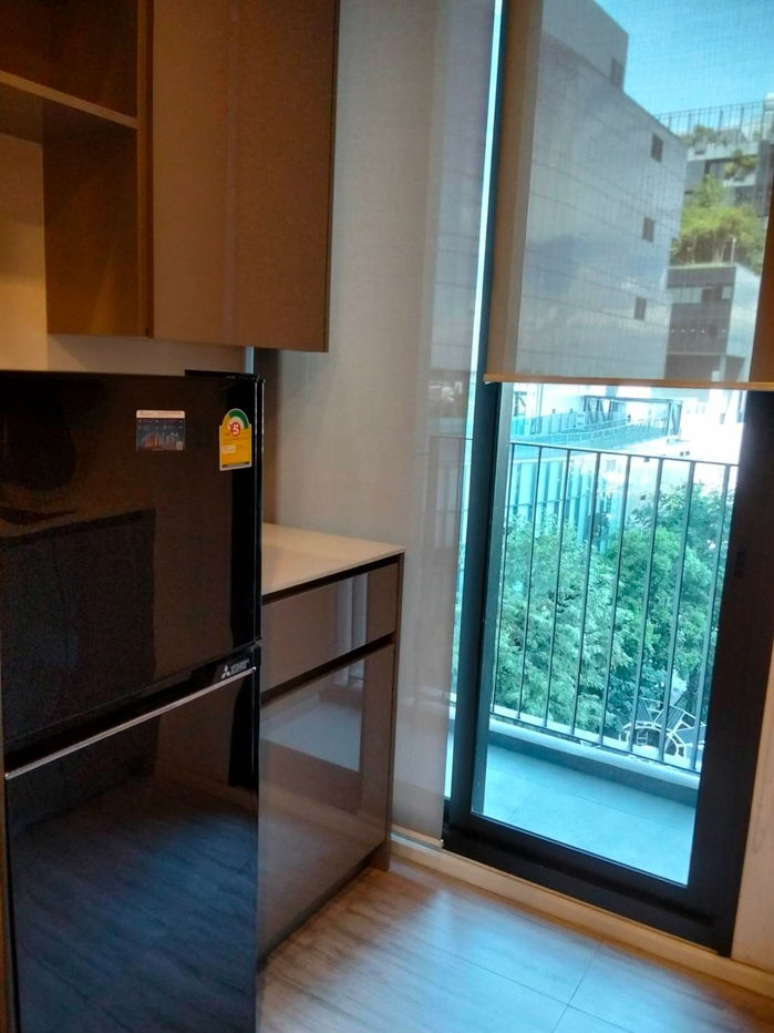 รูป Whizdom Essence Condo ให้เช่า 1 ห้องนอน, 1 ห้องน้ำ • ขนาด: 34 ตร.ม. • ชั้น: 7 - รูปที่ 8/9