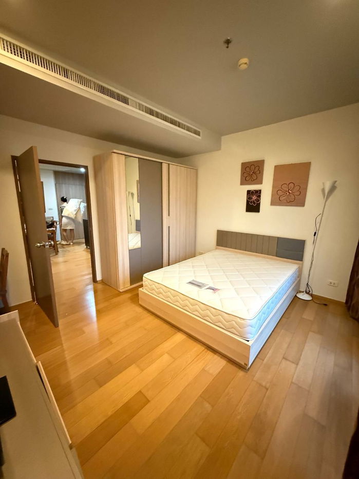 picture 22,000 baht/month 1/1 bed Noble Revent BTS Payathai - 2/5