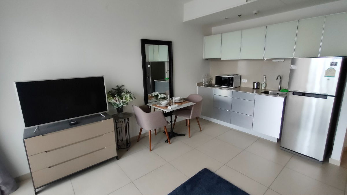 รูป #SC9815​  📌 ให้เช่า | 🟦🟨เดอะ ล็อฟท์ เอกมัย​​🟥🟩💬 𝑪𝒐𝒏𝒕𝒂𝒄𝒕 𝑳𝑰𝑵𝑬: @𝒔𝒆𝒄𝒓𝒆𝒕𝒑𝒓𝒐𝒑𝒆𝒓𝒕𝒚 🔥✨ - รูปที่ 5/11