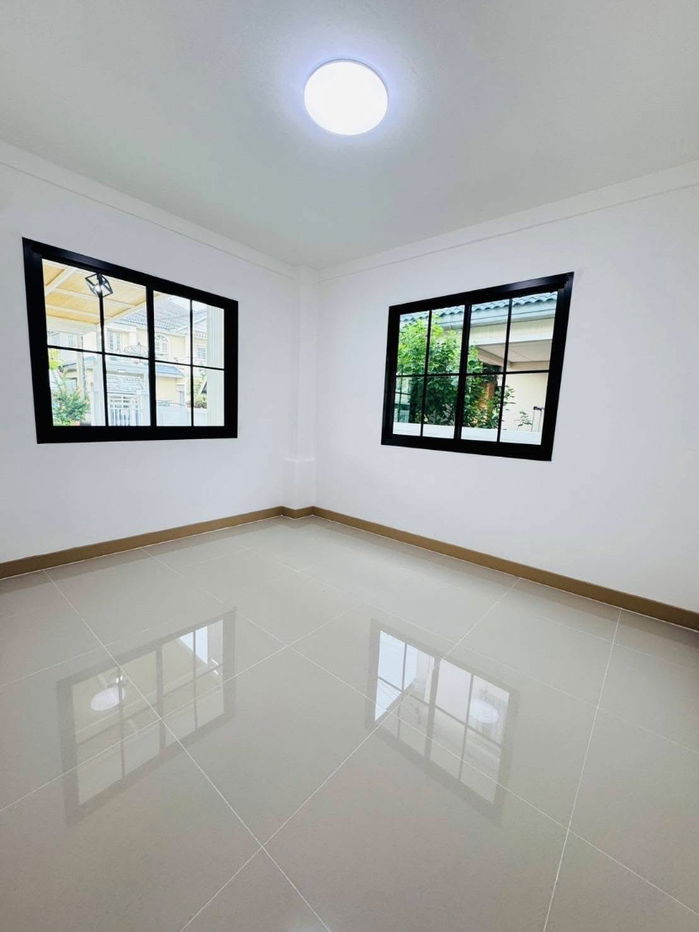 รูป ขายบ้านเดี่ยว 2 ชั้น หลังมุม ถนนเมน หมู่บ้านจิรกานต์ 1 ไทรน้อย บางบัวทอง พื้นที่ 52 ตร.วา ทำเลดี เพียง 3.89 ล้านบาท  - รูปที่ 10/20