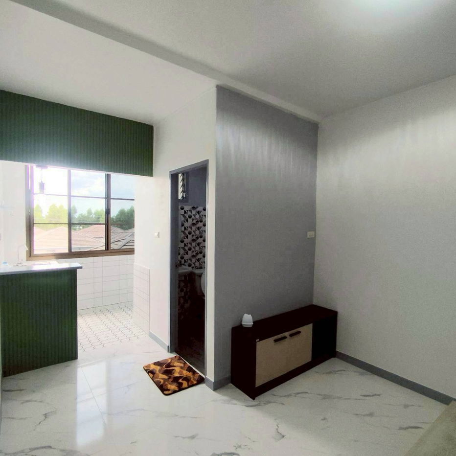 รูป คอนโดเอื้ออาทร หทัยราษฎร์ อาคาร 22 ชั้น 4 ตกแต่งใหม่ พร้อมอยู่ นัดหมายชมห้อง 085-318-6868 - รูปที่ 9/17