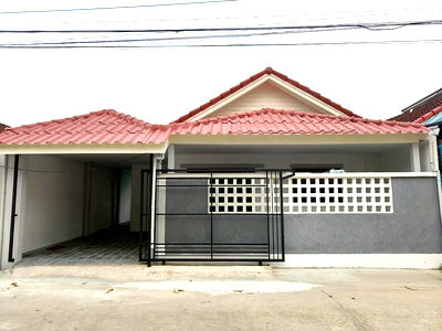 บ้านเดี่ยว กรุงเทพมหานคร : บ้านเดี่ยว​ชั้นเดียว​ รีโนเวทใหม่​​ หนองจอก​ ทำเลถนนเมน​ ต้นโครงการ​ ทำเลค้าขาย หมู่บ้านอมรพันธ์ุ  ถนนเลียบวารี​ 15 พร้อมอยู่ มีเฟอร์นิเจอร์สวย