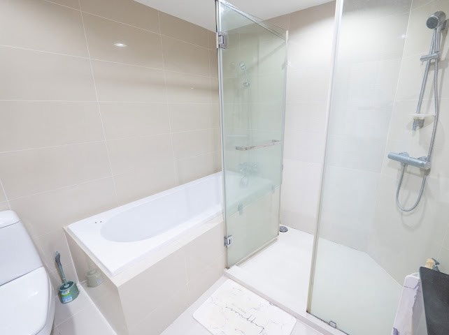 picture Corner Unit! Large Room with 5 Parking Spaces! Condo for Sale – Belle Grand Rama 9 (Belle Avenue) 2 Bedrooms, 2 Bathrooms, 95.38 sq.m. - 25/36