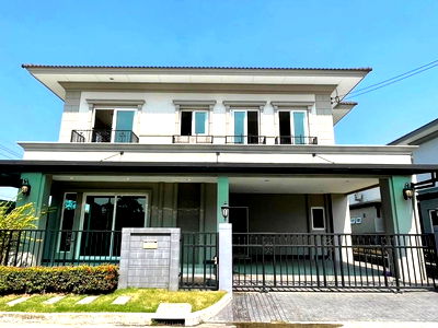 Houses for sale Phetkasem 81 : Corner Single House for Sale – Grandio Phetkasem 81. High privacy, premium living.