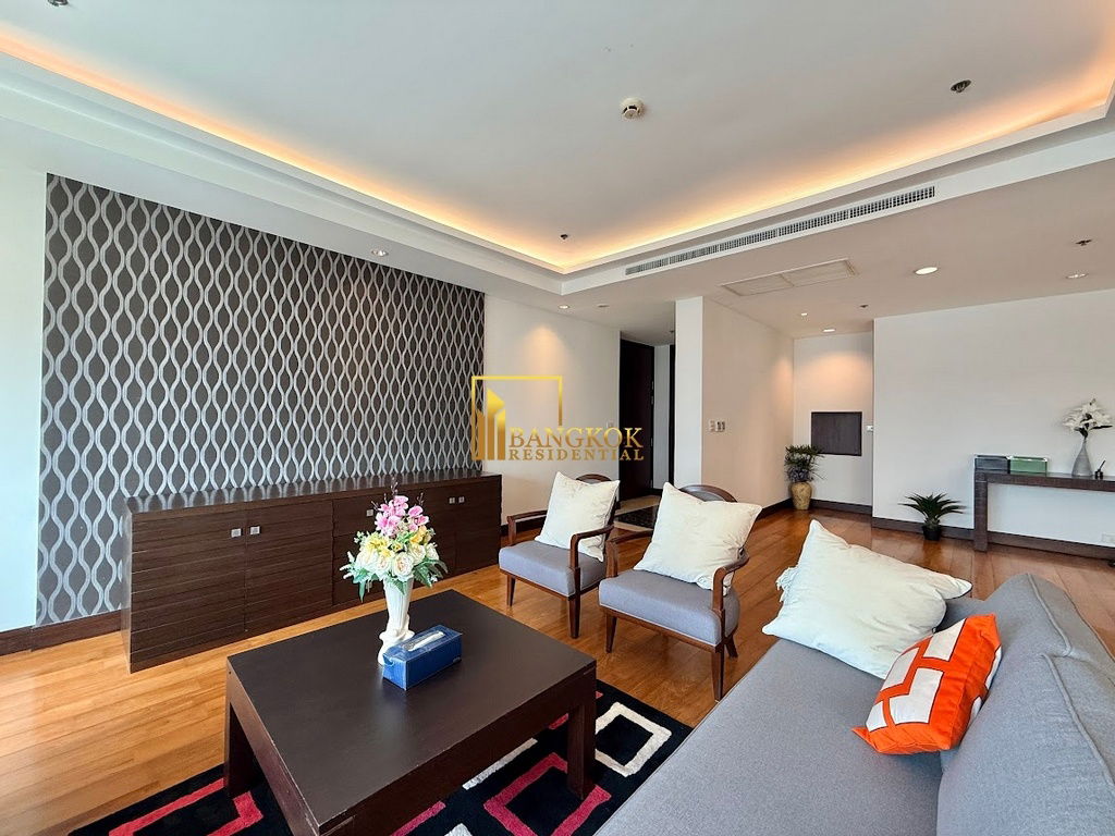 picture Elegant 4 Bedroom Luxury Apartment in Phloenchit - BR0635AP - 4/47