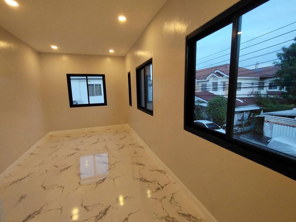 รูป ฟรีโอน! ทาวน์เฮาส์ 2 ชั้น หลังมุม พฤกษา 49/1 บางใหญ่ | ตกแต่งใหม่ | ใกล้ Central Westgate/BTS | 2.49 ลบ. - รูปที่ 19/20