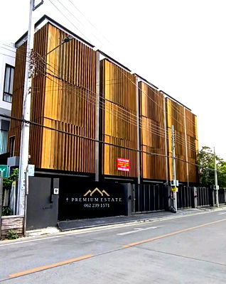 โฮมออฟฟิศ กรุงเทพมหานคร : 📍ขายด่วน! โฮมออฟฟิศ/ทาวน์โฮมหรู 3.5 ชั้น ซอยพระรามเก้า 55 ทำเลดีมาก จอดรถสะดวก