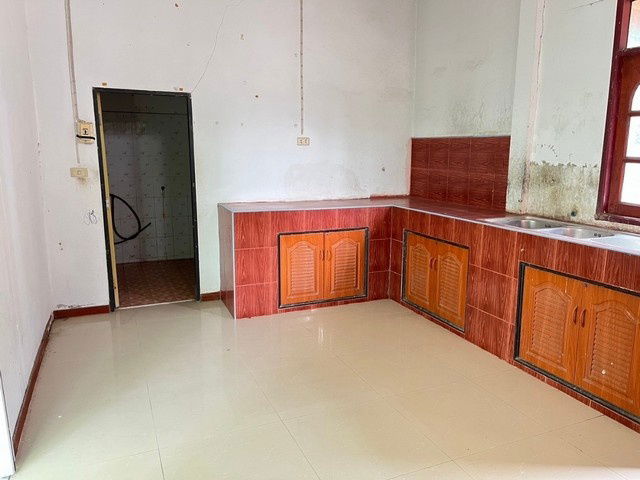 picture FOR SALE  WAREHOUSE PROPERTY  3500000 BAHT. - 8/8