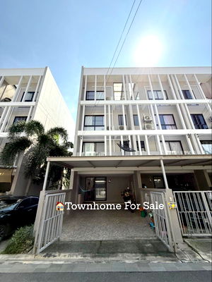 Townhouses for sale Imperial World Samrong : Y Residence Sukhumvit 113 🚆Townhouse for sell near Bearing,Samrong BTS Station 💰6.8 only !! ✨🤩