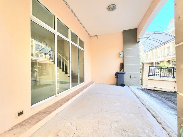 picture FOR RENT  TOWNHOUSE PROPERTY  19500 BAHT per MONTH - 3/8