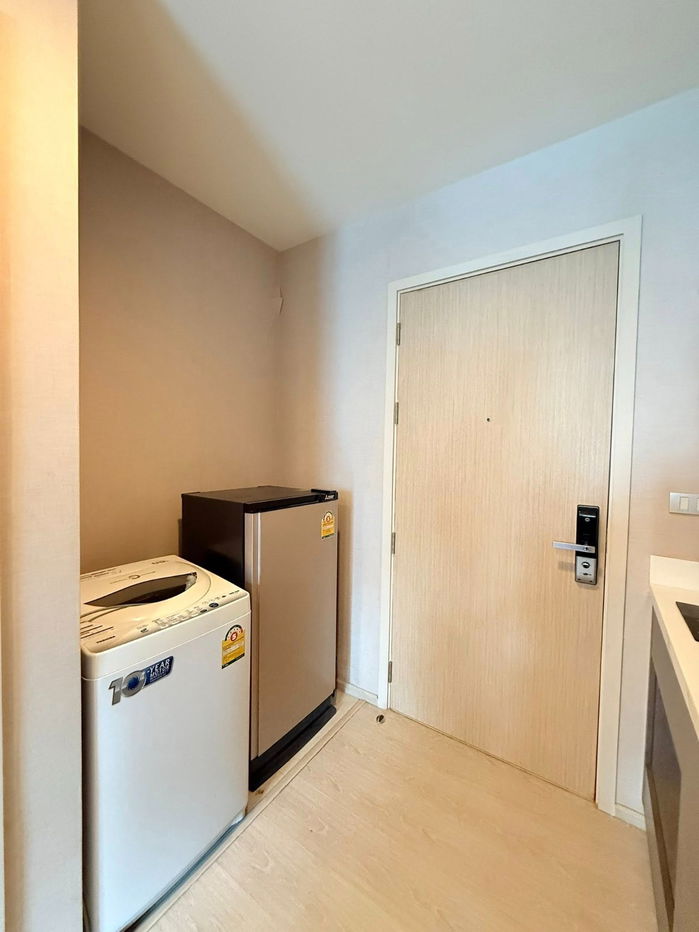 picture MRT rama 9 350 m. Price 14,000 Baht Condo Rhythm Asoke 2 ( Rental ) - 5/10