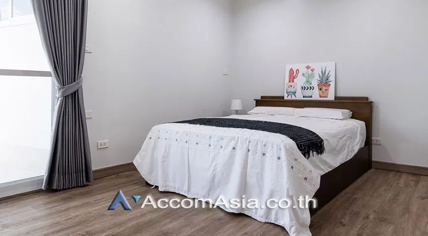 picture 🔼🔽 AccomA 📩 Pet friendly 3 BR Condominium @Fifty Fifth Tower (AA27700) - 15/19