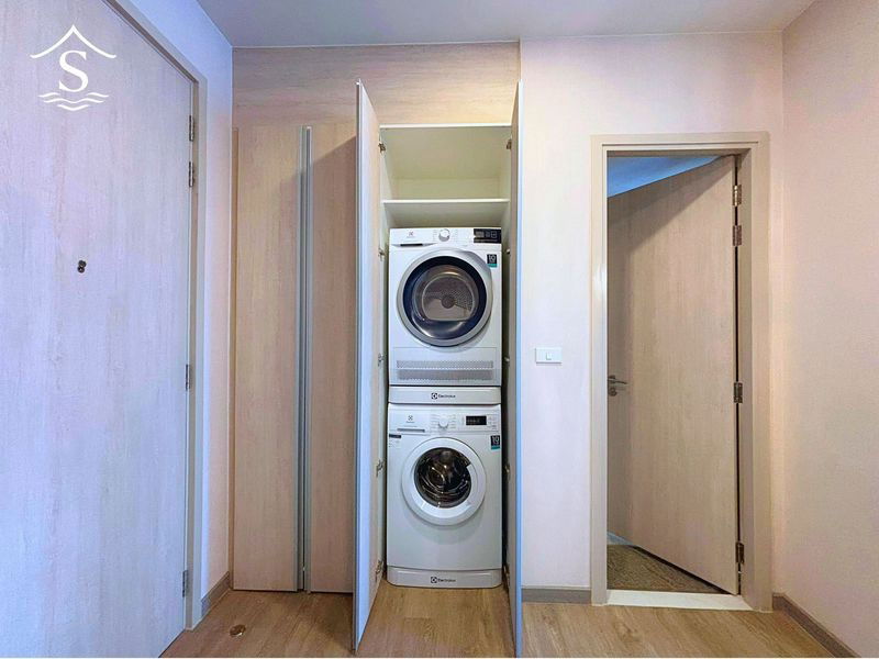 picture Special price this month only!!!! Keen condo 2 bedrooms, 2 bathrooms, 10th floor, ready to move in. - 18/20