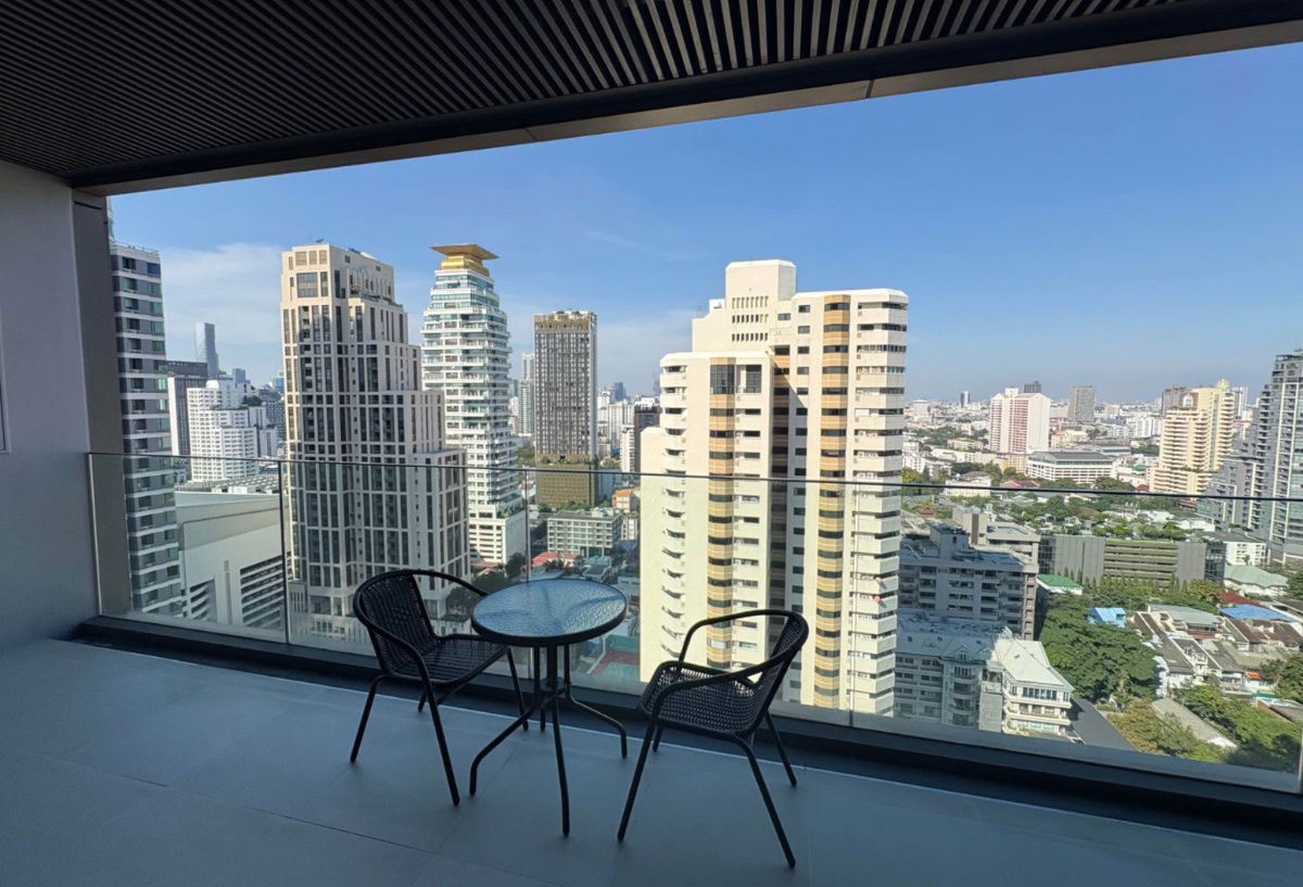 picture  Vittorio Sukhumvit                  39  - 5/16