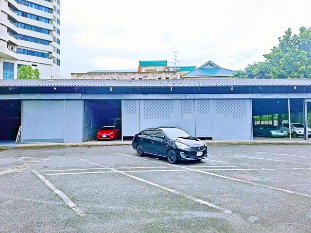 picture Rama 3-Yannawa intersection Bhumibol Bridge warehouse for rent 50 sq.wa. 200 sq.m. Chao Phraya River - 3/8