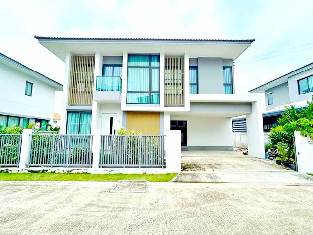 picture Soi Bongkot 31-37. KhlongLuang Market 2km. For rent 2-story detached house 50sq.wa. 200sq.m. qu - 1/8