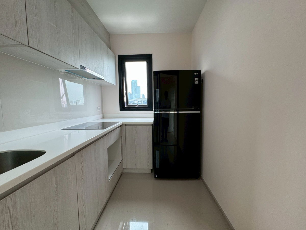 รูป ลงทุนหรืออยู่เองก็คุ้ม! Life Asoke 2 ห้องนอน ใกล้รถไฟฟ้า - รูปที่ 11/12