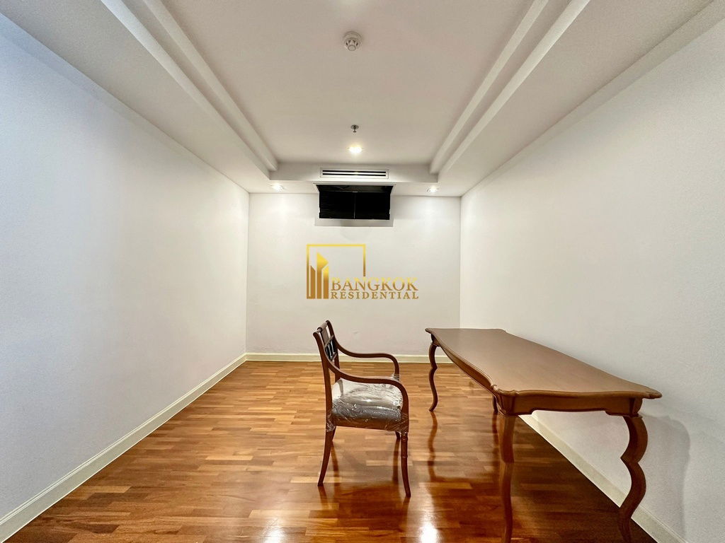 picture Elegant 3 Bedroom Luxury Apartment For Rent in Ekkamai Area - BR0540AP - 29/44