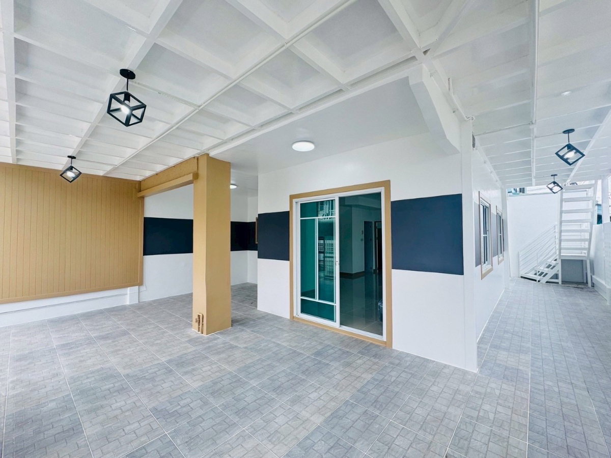 รูป ขายทาวน์เฮาส์หลังมุมถนนเมน หมู่บ้านพฤกษา30 ทำเลค้าขาย ลดพิเศษเหลือเพียง 2,690,000 บาท - รูปที่ 5/20