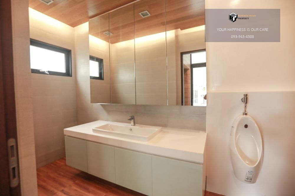 รูป Sarin Park | บ้านเดี่ยว 3 ชั้นสร้างใหม่ มีลิฟต์ และสระว่ายน้ำส่วนตัว #2025112413115 - รูปที่ 14/15