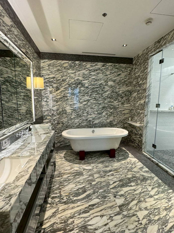 picture The Ritz-Carlton Residences for rent - 6/17