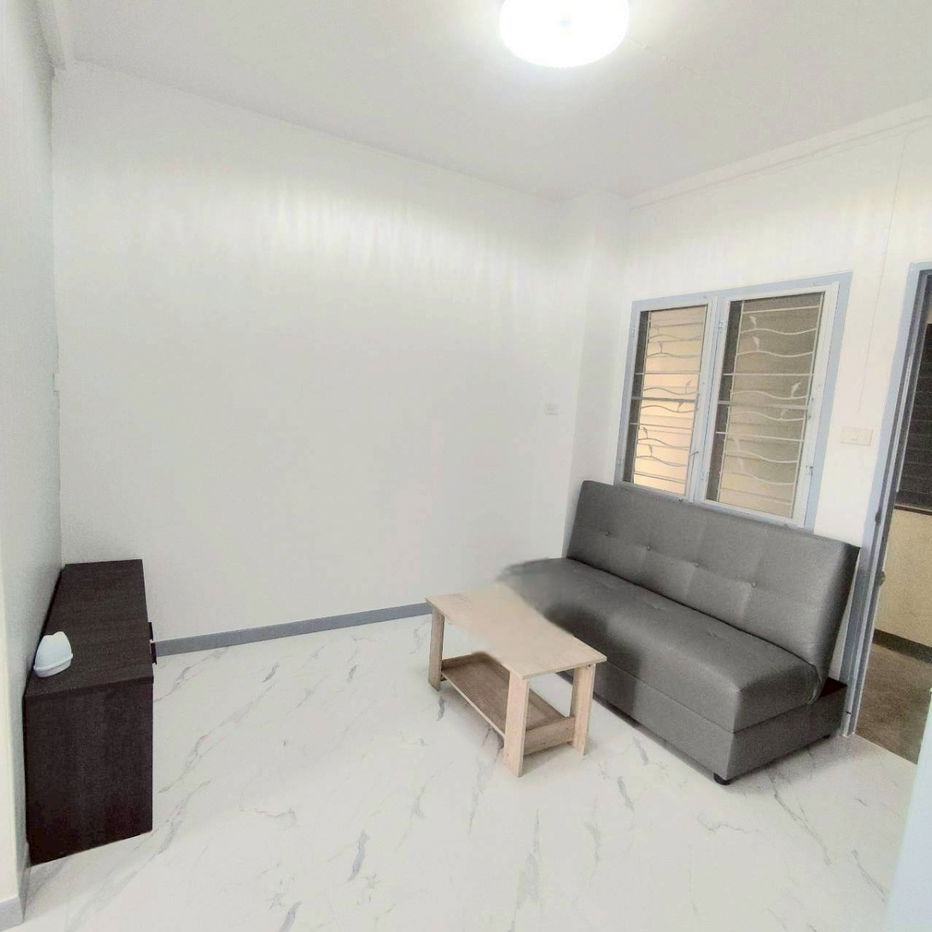 รูป คอนโดเอื้ออาทร หทัยราษฎร์ อาคาร 22 ชั้น 4 ตกแต่งใหม่ พร้อมอยู่ นัดหมายชมห้อง 085-318-6868 - รูปที่ 3/17