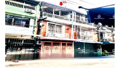 ทาวน์โฮม วิทยาลัยอาชีวศึกษาธนบุรี : ขายทาวน์เฮาส์ 4 ชั้น ถนนเจริญนคร ซอย 14 ตรอกตุ๊กตา