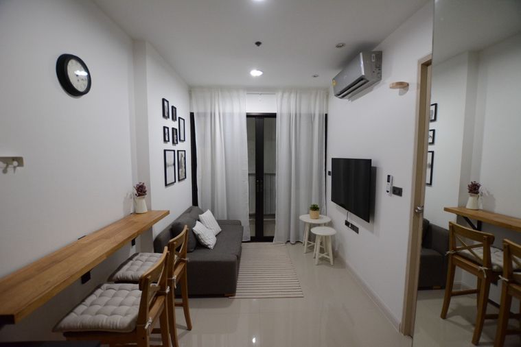 ให้เช่า ideo hauykhwang ห้องรีโนเวทใหม่แต่งสวย ราคาดีมาก ขนาด 1 ห้องนอน ใกล้ MRT ห้วยขวาง สนใจแอดไลน์ @best_condo