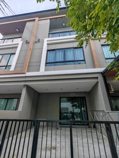 HU6951 ทาวน์โฮมให้เช่า พรีเมี่ยม เพลส พหลโยธิน - รามอินทรา กรุงเทพมหานคร