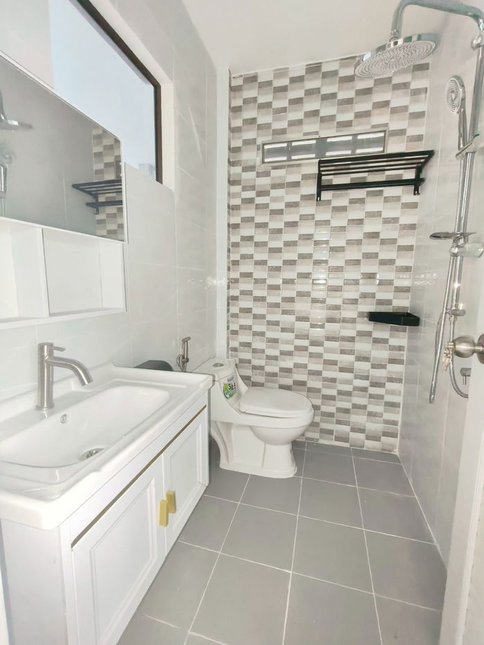 รูป บ้านเดี่ยว​ชั้นเดียว​ รีโนเวทใหม่​​ หนองจอก​ ทำเลถนนเมน​ ต้นโครงการ​ ทำเลค้าขาย หมู่บ้านอมรพันธ์ุ  ถนนเลียบวารี​ 15 พร้อมอยู่ มีเฟอร์นิเจอร์สวย - รูปที่ 29/33