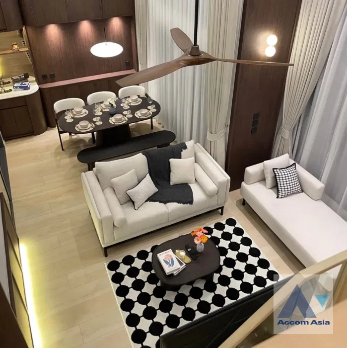 รูป 🔼🔽 AccomA 📩 Fully Furnished 3 BR Condominium @Life Rama 4-Asoke (AA45016) - รูปที่ 1/17