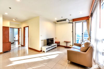 Condos for rent BTS Phaya Thai : 🔥 Available Rent Bigroom🔥 Pathuwan Resort 3B3B 92.48sqm. Just 30K/Month only Call Ms.Angel(Aumi)0658209572