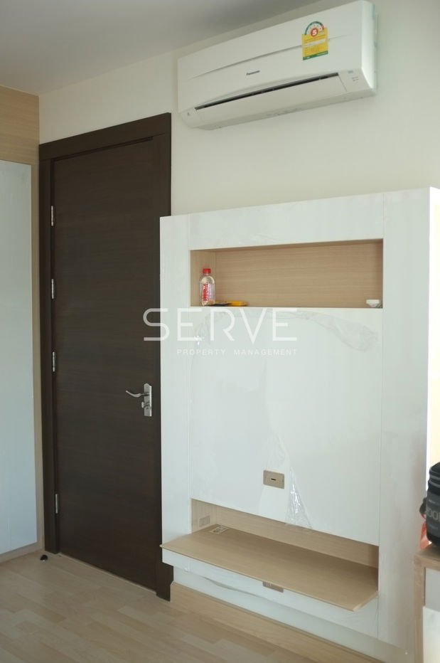 picture  1 Bed Large room Unblock view Fully furnished Closed Kitchen Perfect Location Next to MRT Ratchadaphisek 0 m @ Rhythm Ratchada  - 2/8