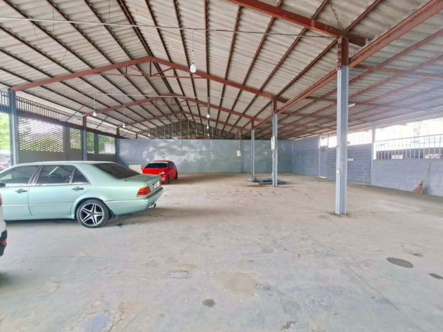 picture Warehouse for rent 102 sq m. BRT Wat Pariwas 1 km. Can work at the warehouse. Bang Chak Hospital 3 - 1/8